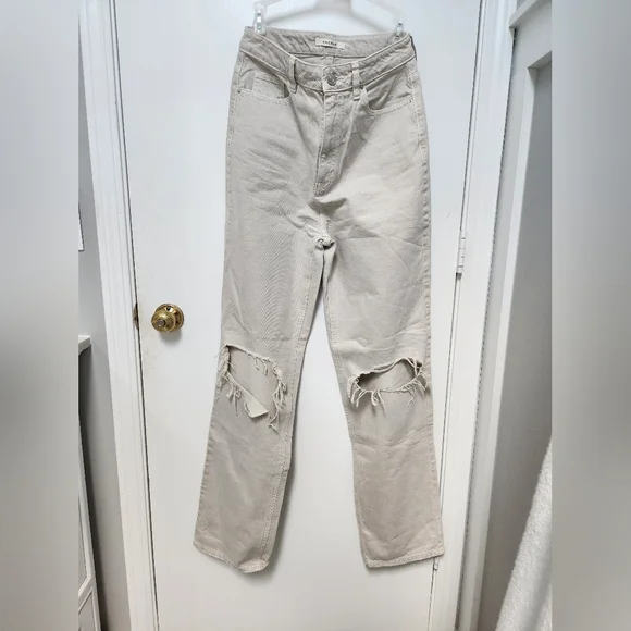 Jeans - Picture 2 of 4